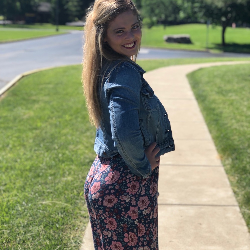 Meet your posher , kylee